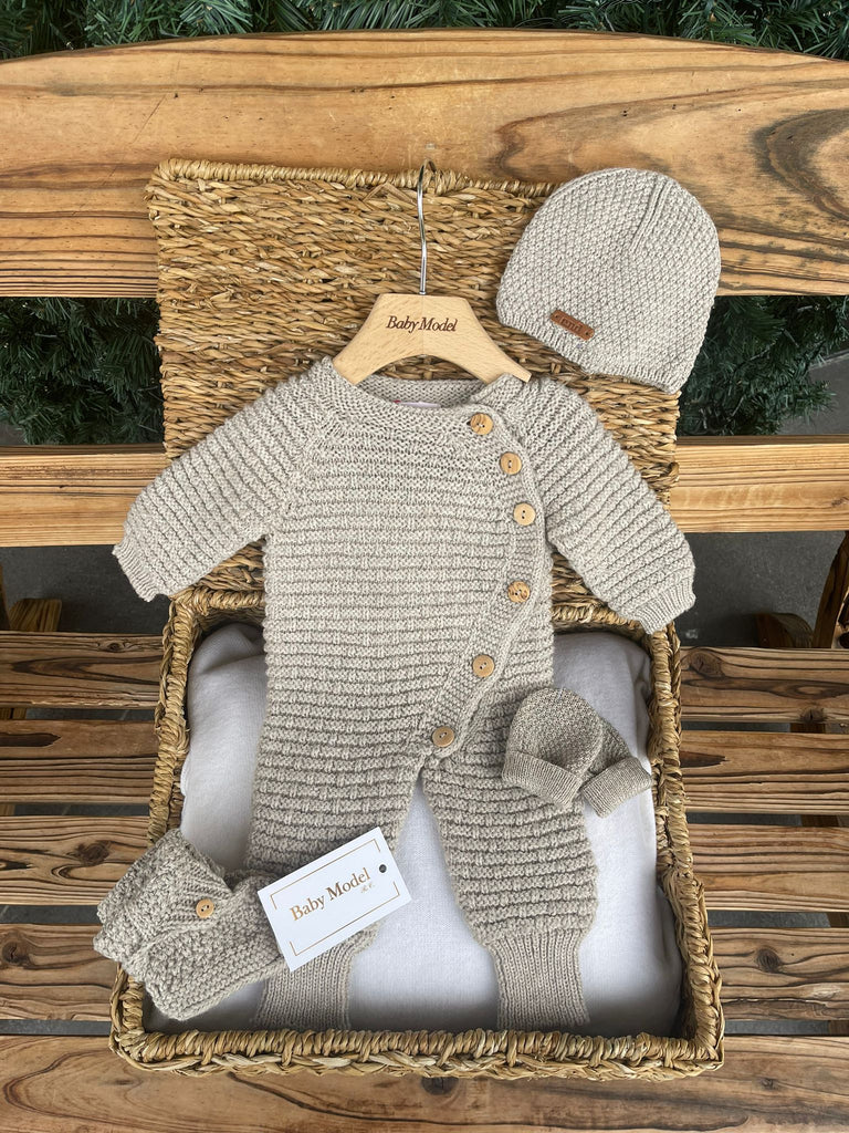 ᴄᴏᴏʀᴅɪɴᴀᴛᴏ - Baby Model R C