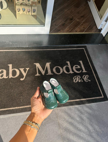 ꜱᴄᴀʀᴘᴇ - Baby Model R C
