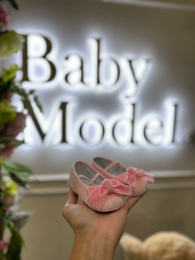 ʙᴀʟʟᴇʀɪɴᴀ - Baby Model R C