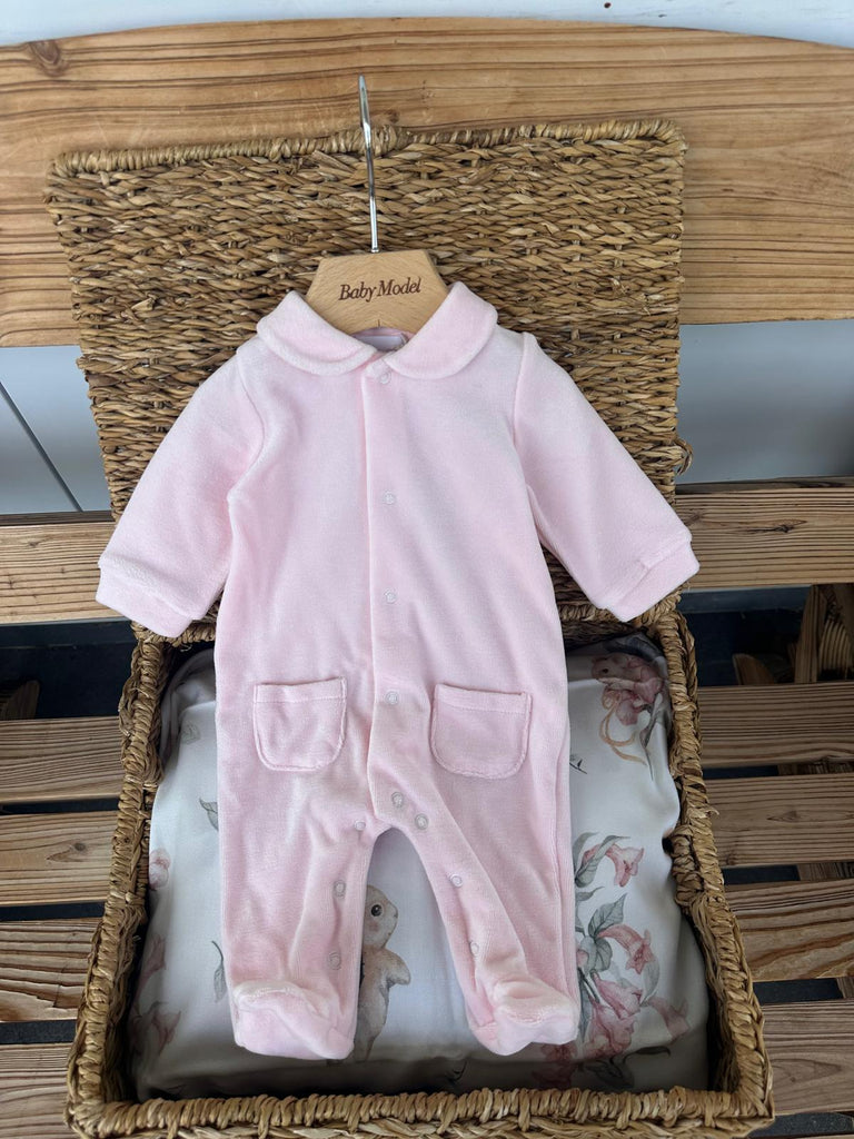 ᴛᴜᴛɪɴᴀ - Baby Model R C