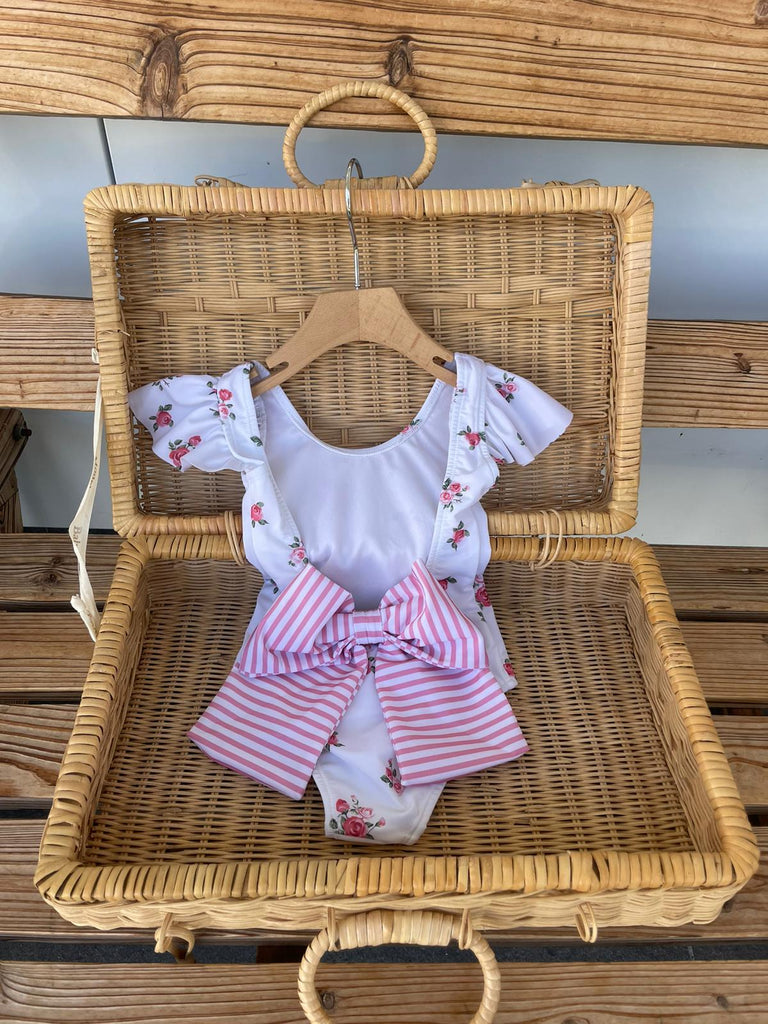 ᴄᴏꜱᴛᴜᴍᴇ - Baby Model R C