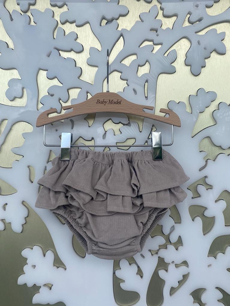 ᴄᴜʟᴏᴛᴛᴇ - Baby Model R C