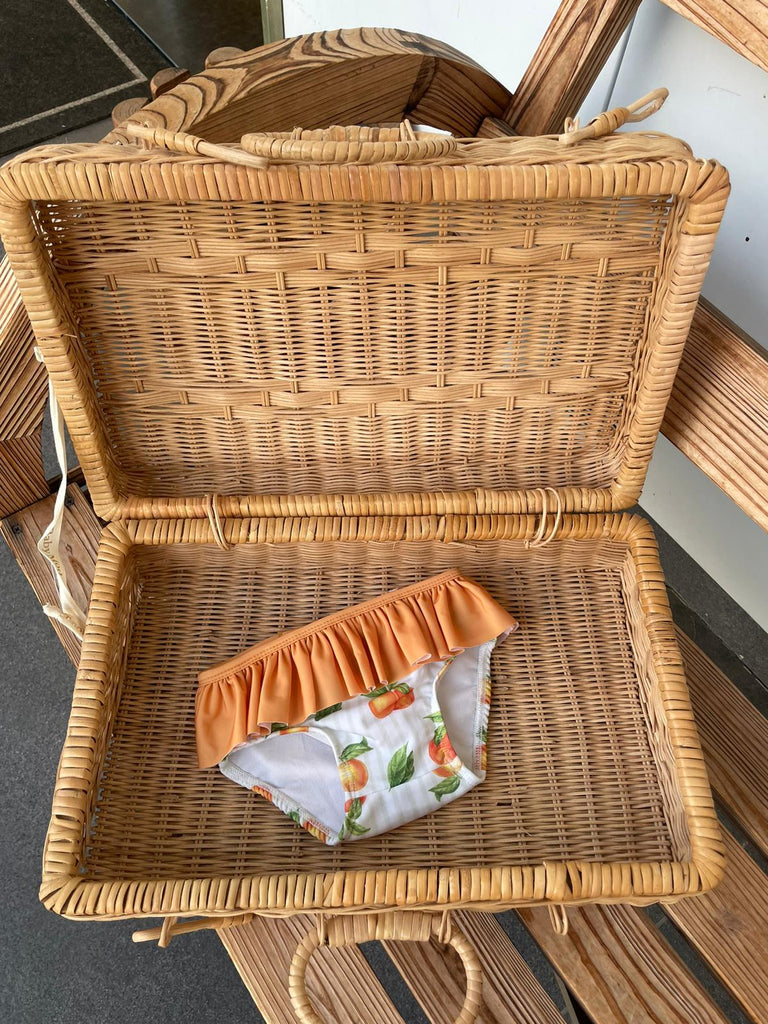 ᴄᴏꜱᴛᴜᴍᴇ - Baby Model R C