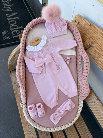 ꜱᴇᴛ ɴᴀꜱᴄɪᴛᴀ - Baby Model R C