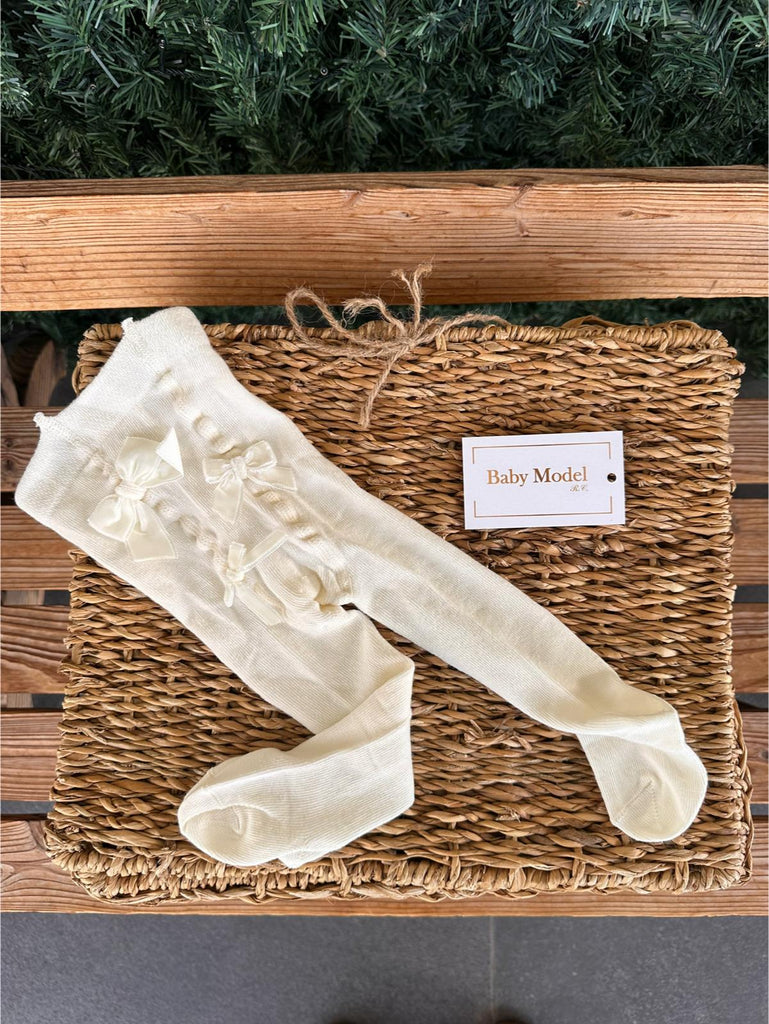 ᴄᴀʟᴢᴀ - Baby Model R C