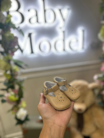 ꜱᴄᴀʀᴘᴇ - Baby Model R C