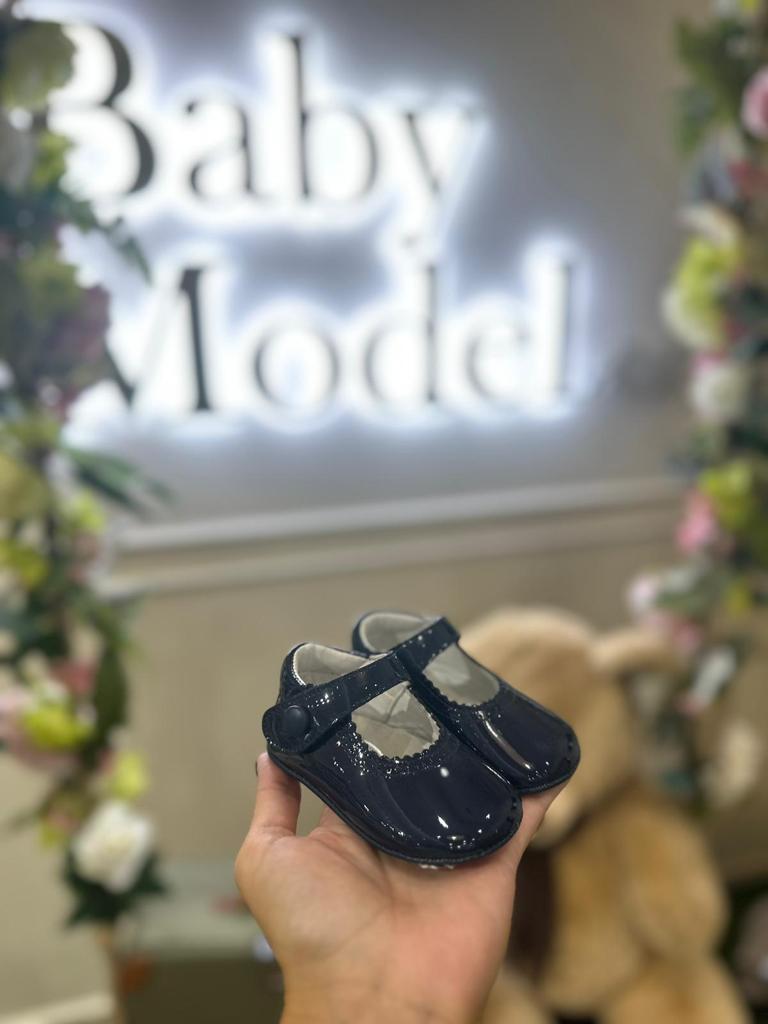 ʙᴀʟʟᴇʀɪɴᴀ - Baby Model R C