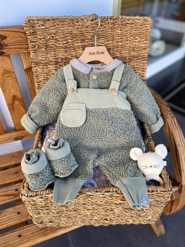 ᴄᴏᴍᴘʟᴇᴛᴏ - Baby Model R C